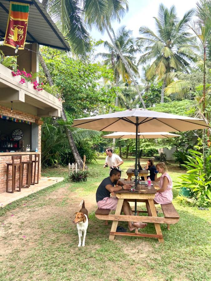Babylon Mirissa Hostel Ngoại thất bức ảnh