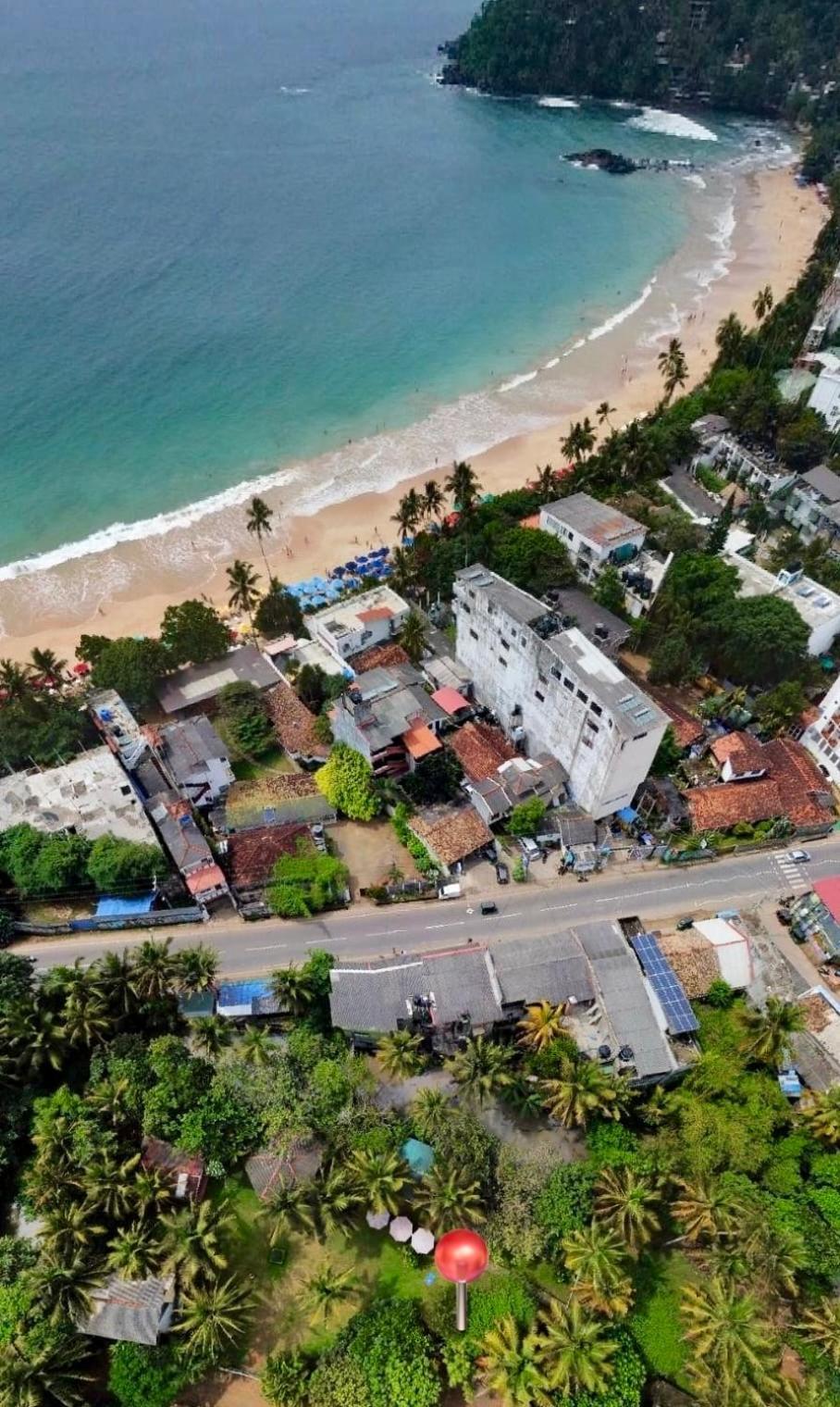 Babylon Mirissa Hostel Ngoại thất bức ảnh