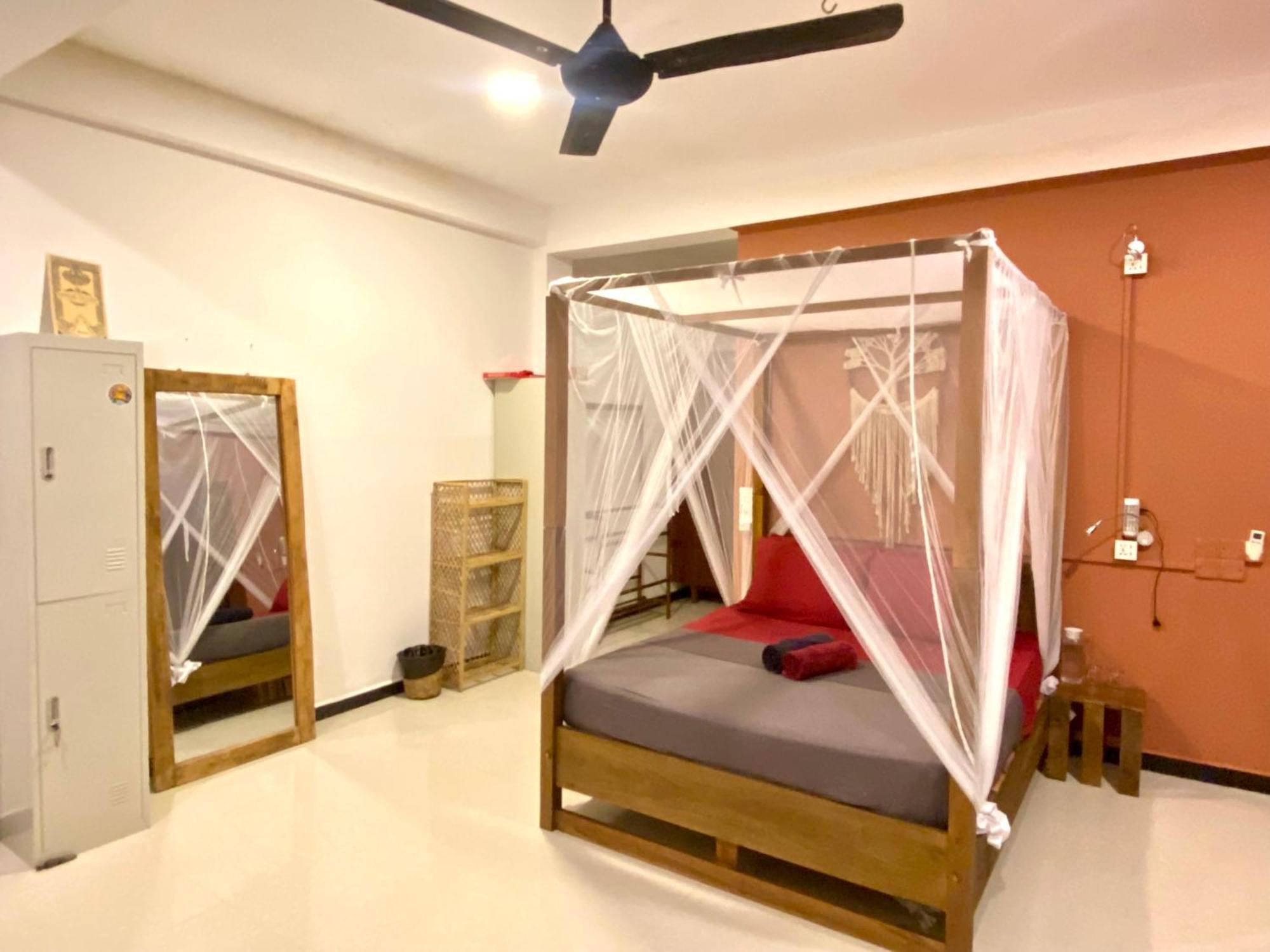 Babylon Mirissa Hostel Ngoại thất bức ảnh