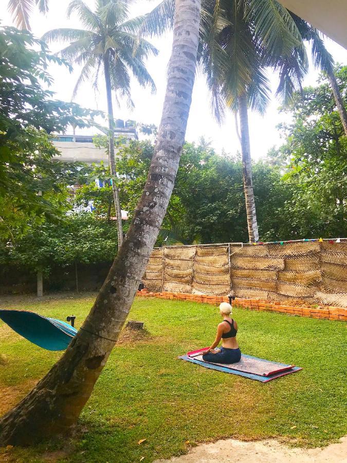 Babylon Mirissa Hostel Ngoại thất bức ảnh